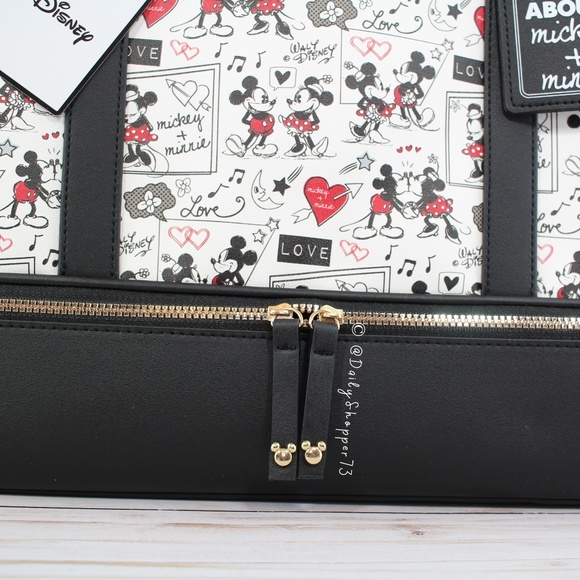 "It's all about Mickey + Minnie" Weekender Bag - Picture 4 of 8